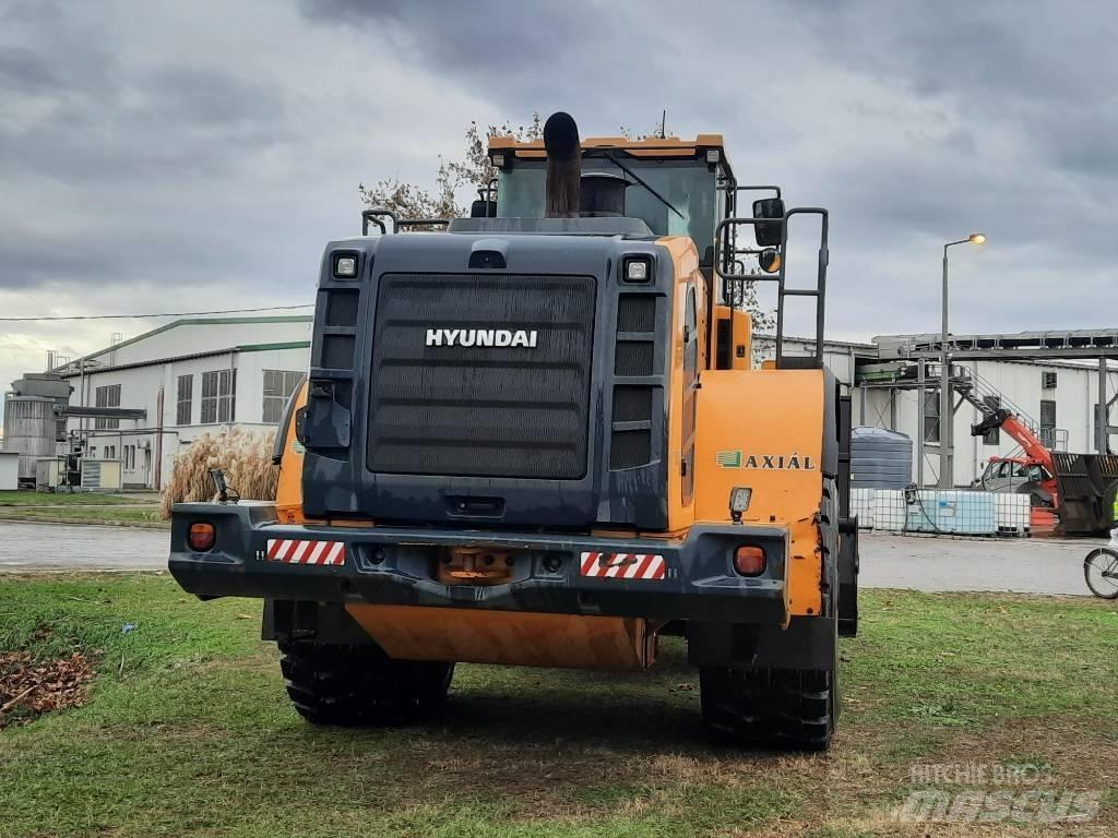 Hyundai HL 980 Cargadoras sobre ruedas