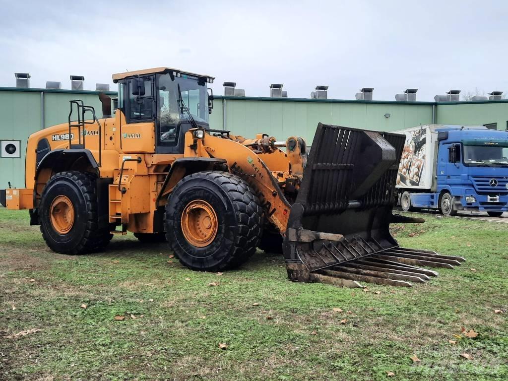 Hyundai HL 980 Cargadoras sobre ruedas