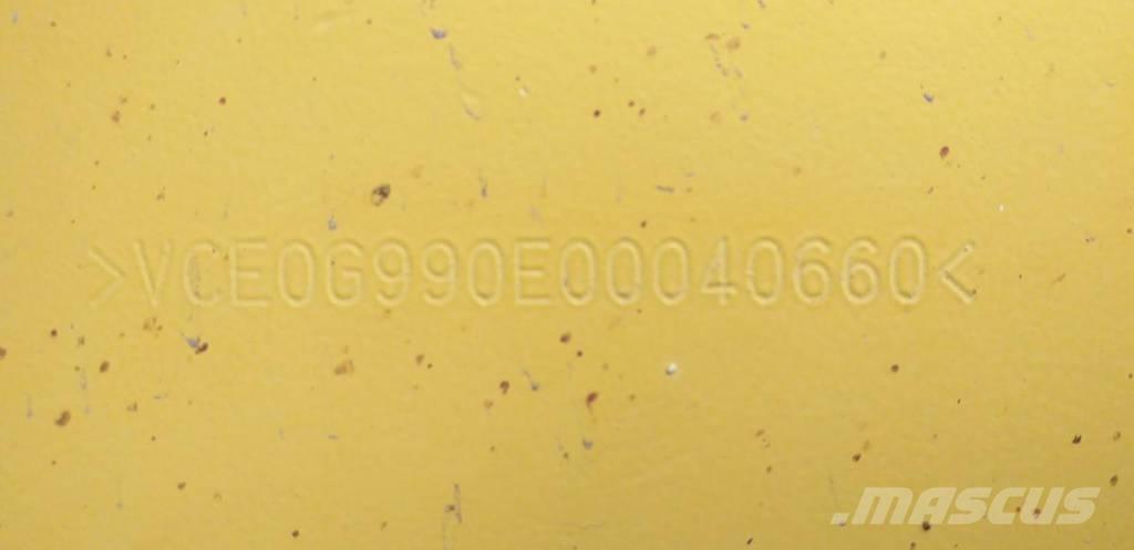 Volvo G 990 Niveladoras