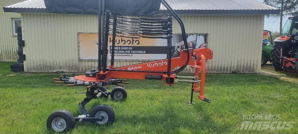 Kubota RA 1546 Rastrilladoras y rastrilladoras giratorias