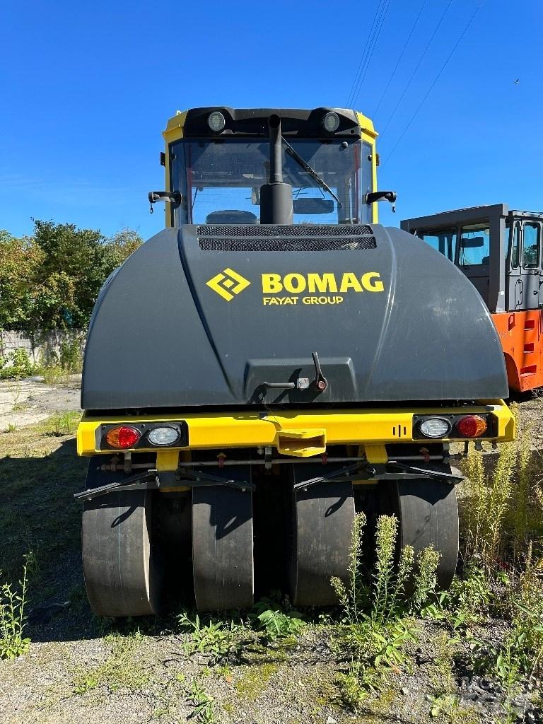 Bomag BW24RH Rodillos sobre neumáticos