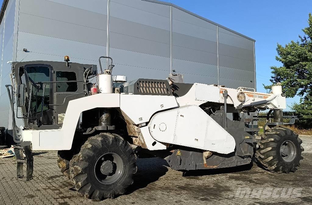Wirtgen WR 2400 Recicladoras de asfalto