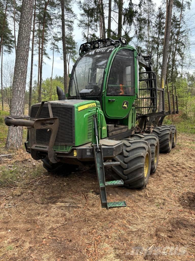 John Deere 810 E Transportadoras