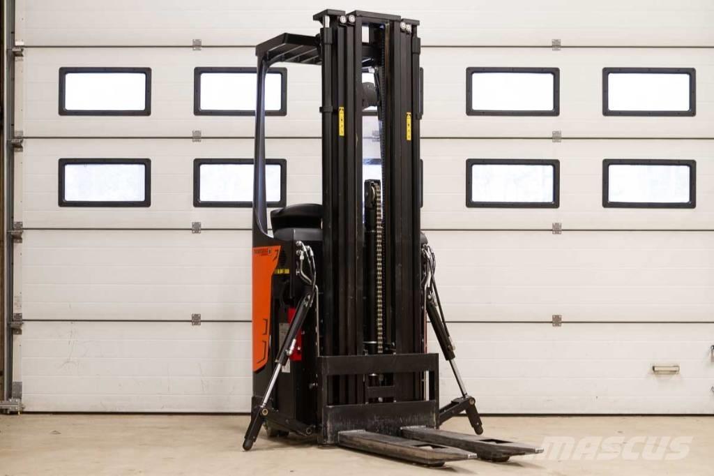 Rocla SST 12 AC Apiladoras eléctricos