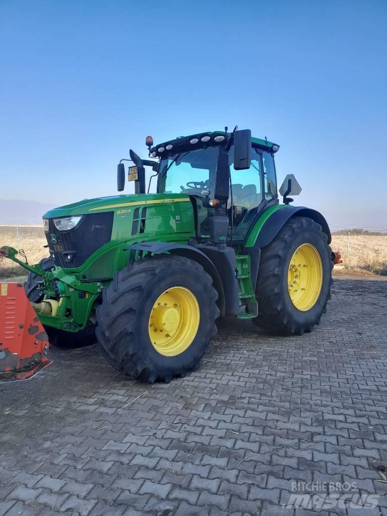 John Deere 6250R Tractores