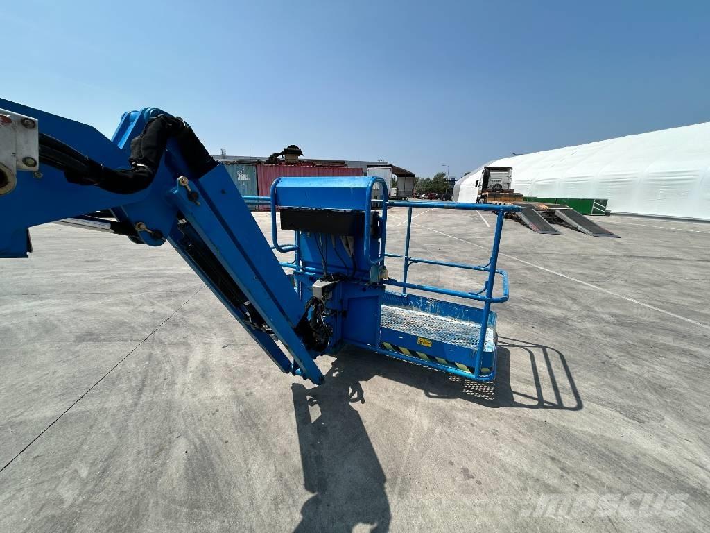 Genie S 65 Plataformas con brazo de elevación telescópico