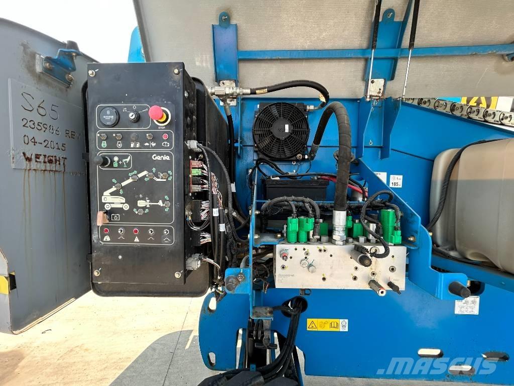 Genie S 65 Plataformas con brazo de elevación telescópico