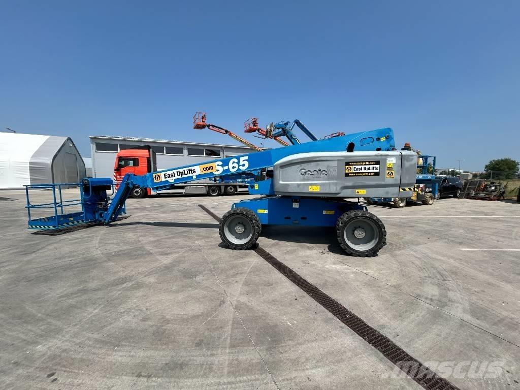 Genie S 65 Plataformas con brazo de elevación telescópico