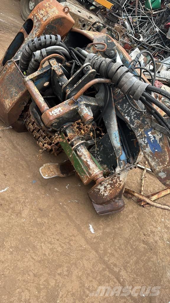 Volvo 34 Cabezales cortadores