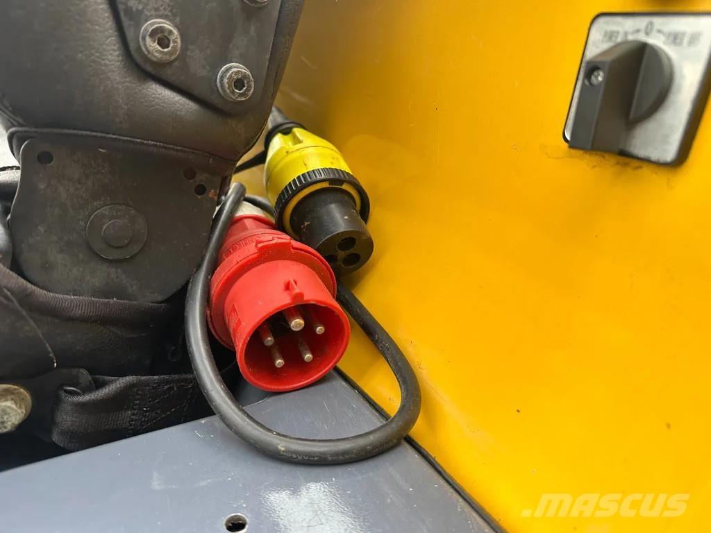 Eurotrac W11-E Cargadoras sobre ruedas