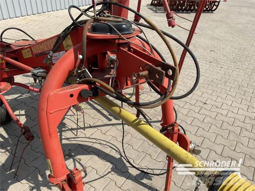 Niemeyer HR 785 DH Rastrilladoras y rastrilladoras giratorias