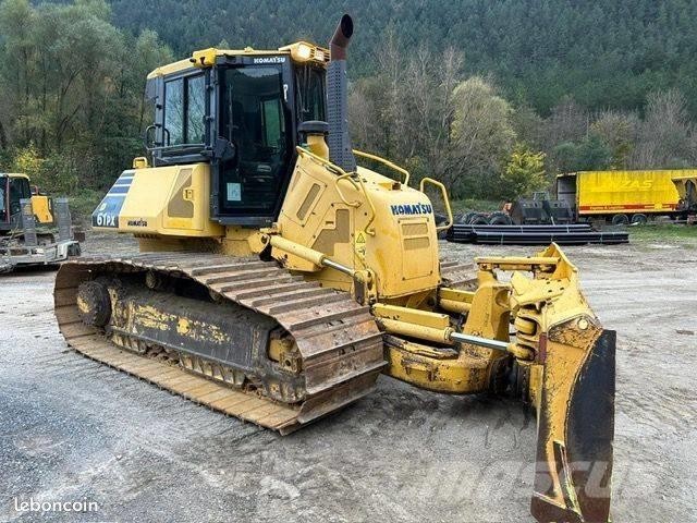 Komatsu D 61 PX-23 Buldozer sobre oruga