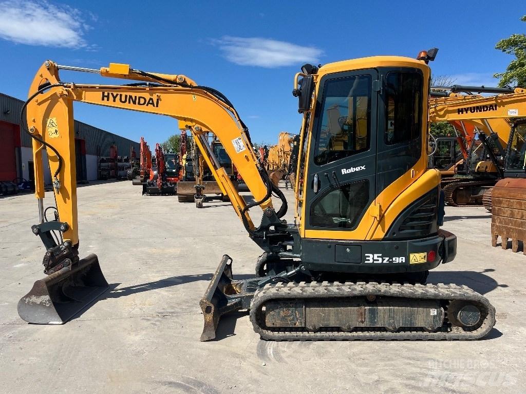 Hyundai R35Z-9A Miniexcavadoras