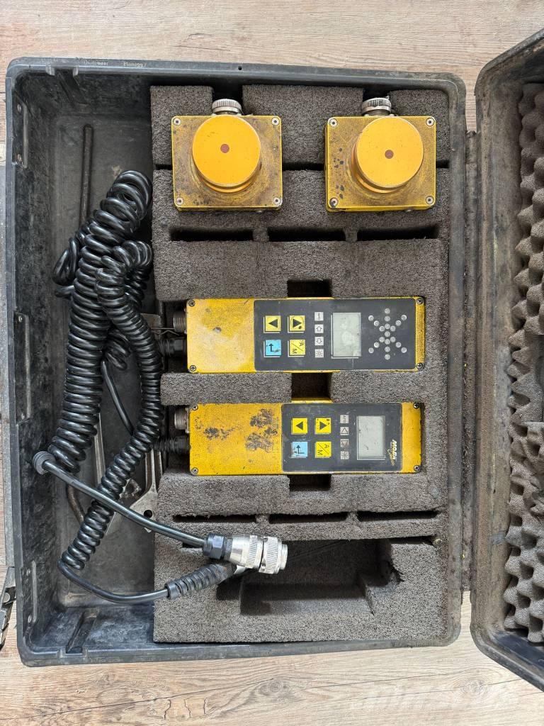 Dynapac f 141 c Asfaltadoras