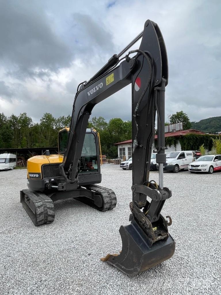 Volvo ECR88D Excavadoras 7t - 12t