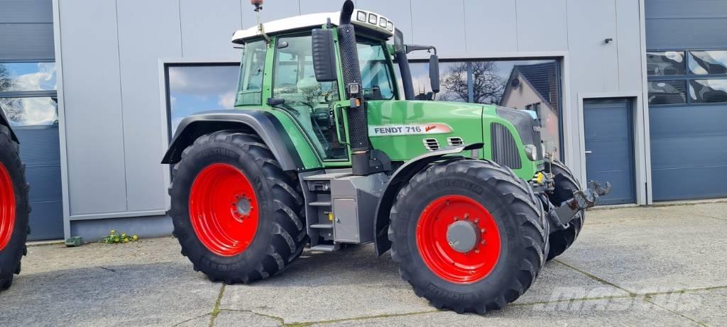 Fendt 716 Vario TMS Tractores