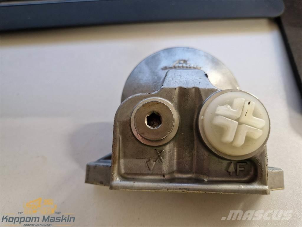 Rottne 999-4884 Hidráulicos