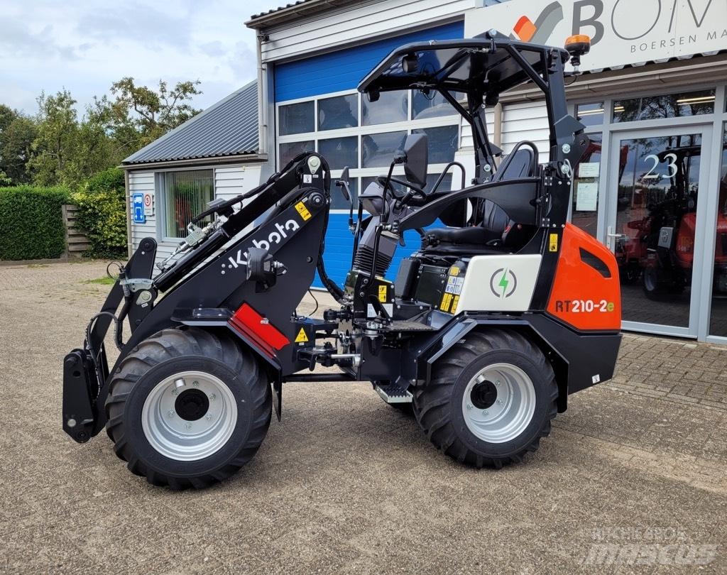 Kubota RT210-2E Cargadoras sobre ruedas