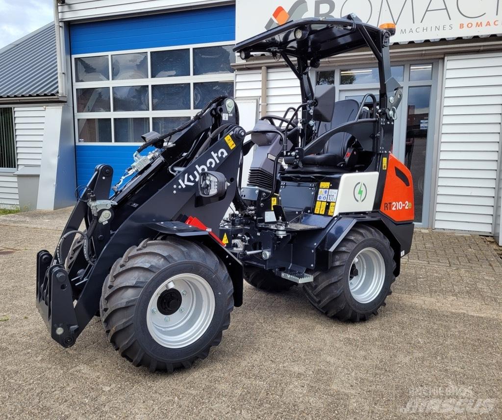 Kubota RT210-2E Cargadoras sobre ruedas