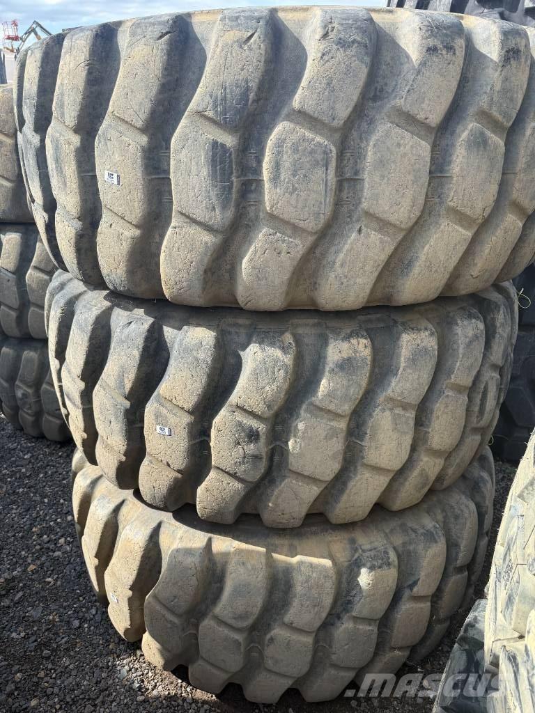 Bridgestone 23.5R25 Llantas