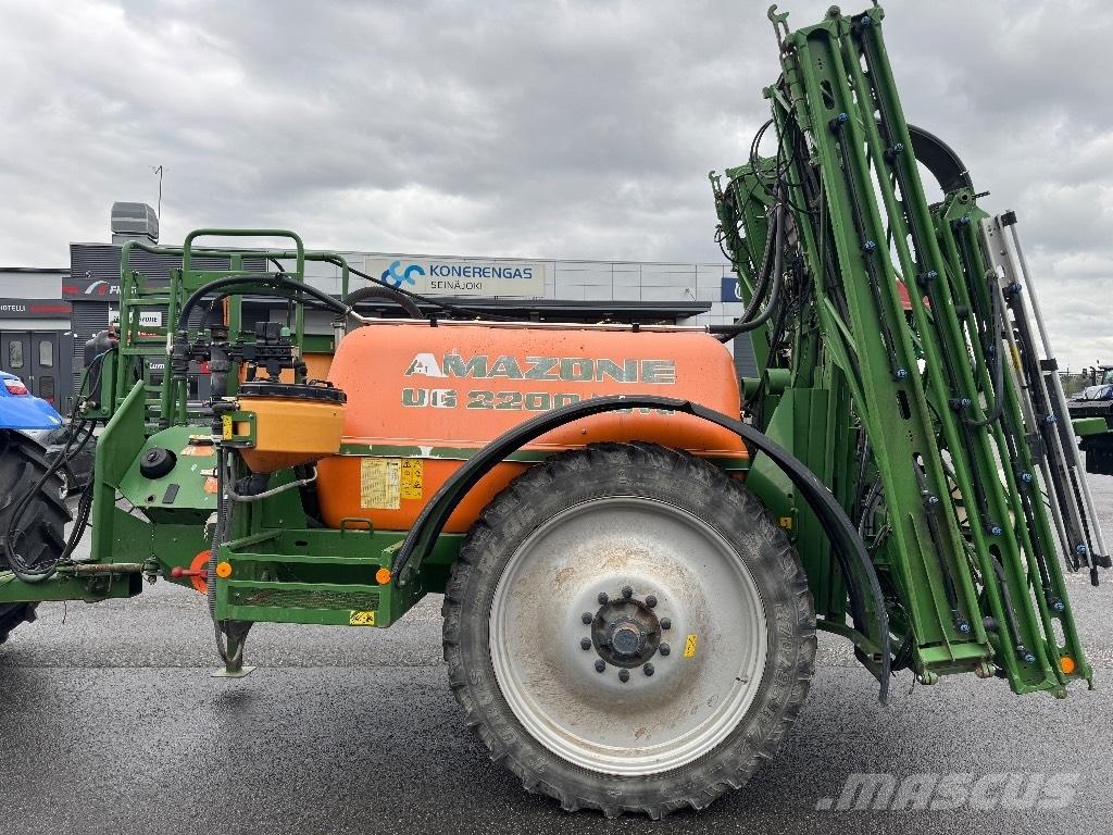 Amazone UG 2200 Nova Pulverizadores arrastrados