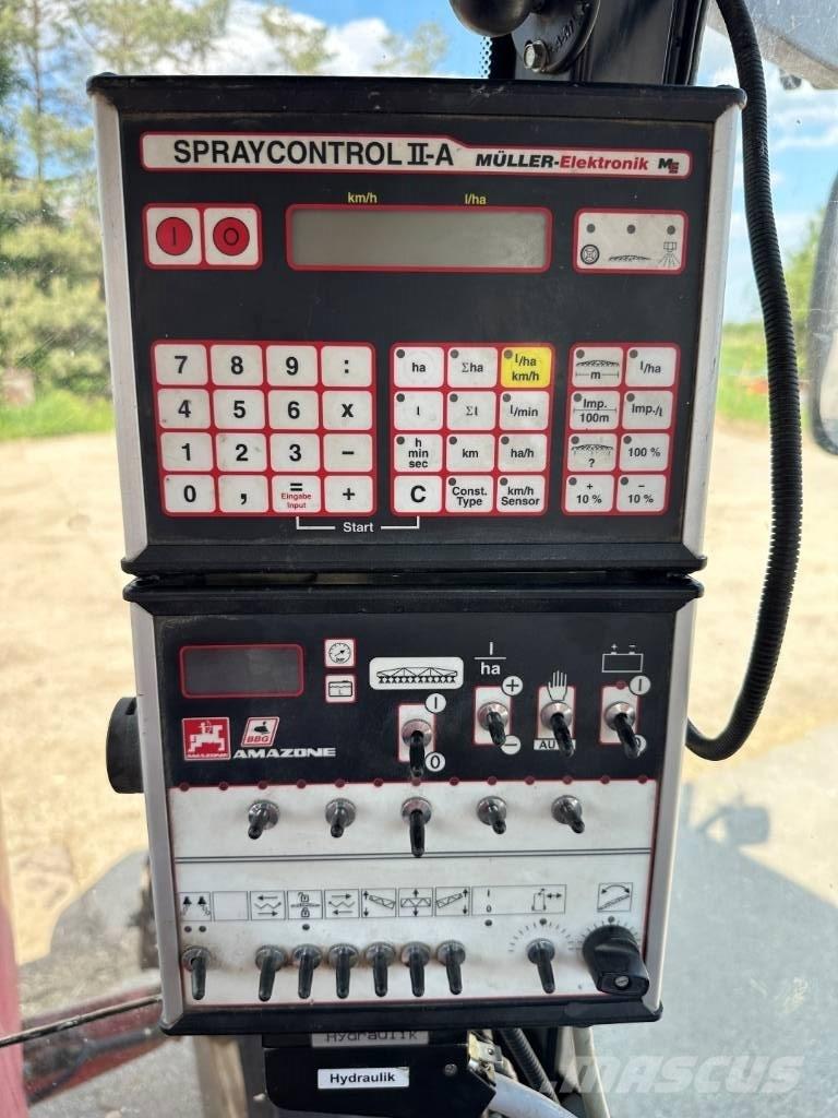 Amazone UG 3000 Nova Pulverizadores arrastrados