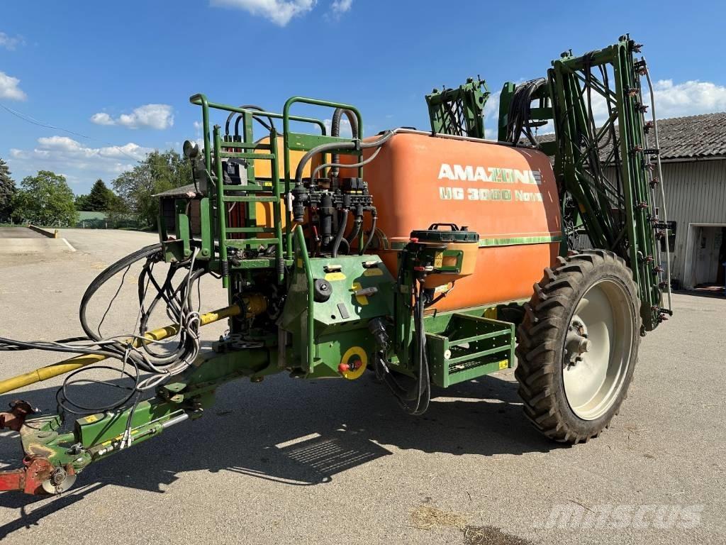 Amazone UG 3000 Nova Pulverizadores arrastrados