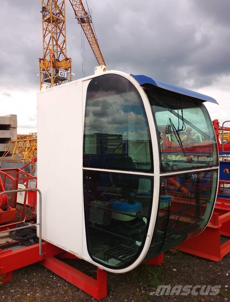 Potain MD238-J10 Grúas torre