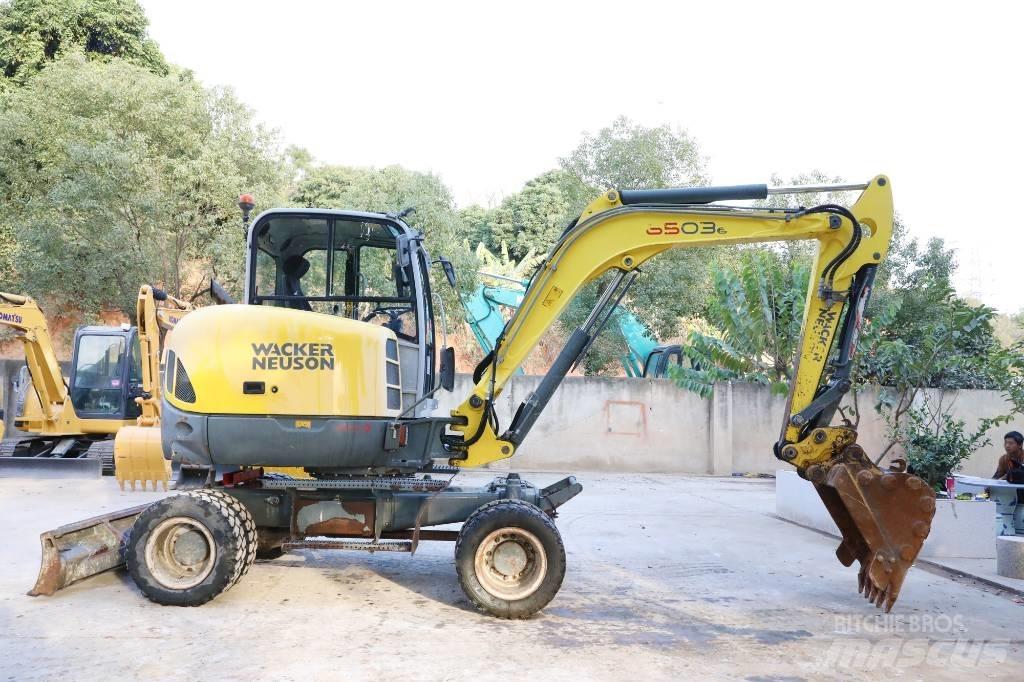 Wacker Neuson 6503 Excavadoras de ruedas