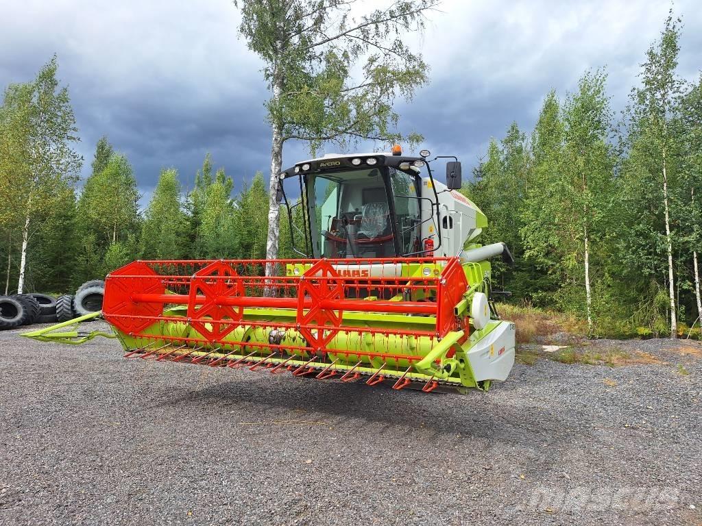 CLAAS Avero 240 Cosechadoras combinadas