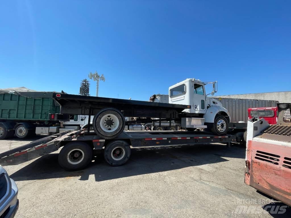 Peterbilt 337 Camiones tractor