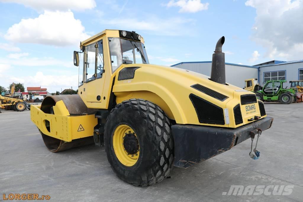 Bomag BW 219 D H-4 Rodillos de un solo tambor