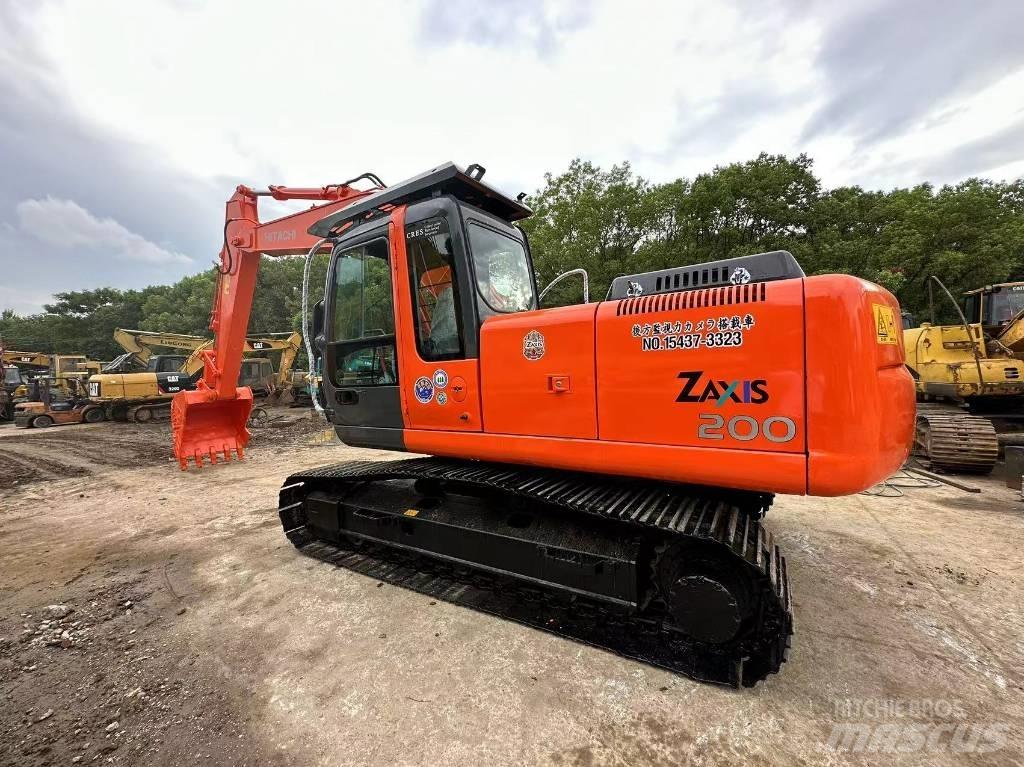 Hitachi ZX200 Excavadoras sobre orugas