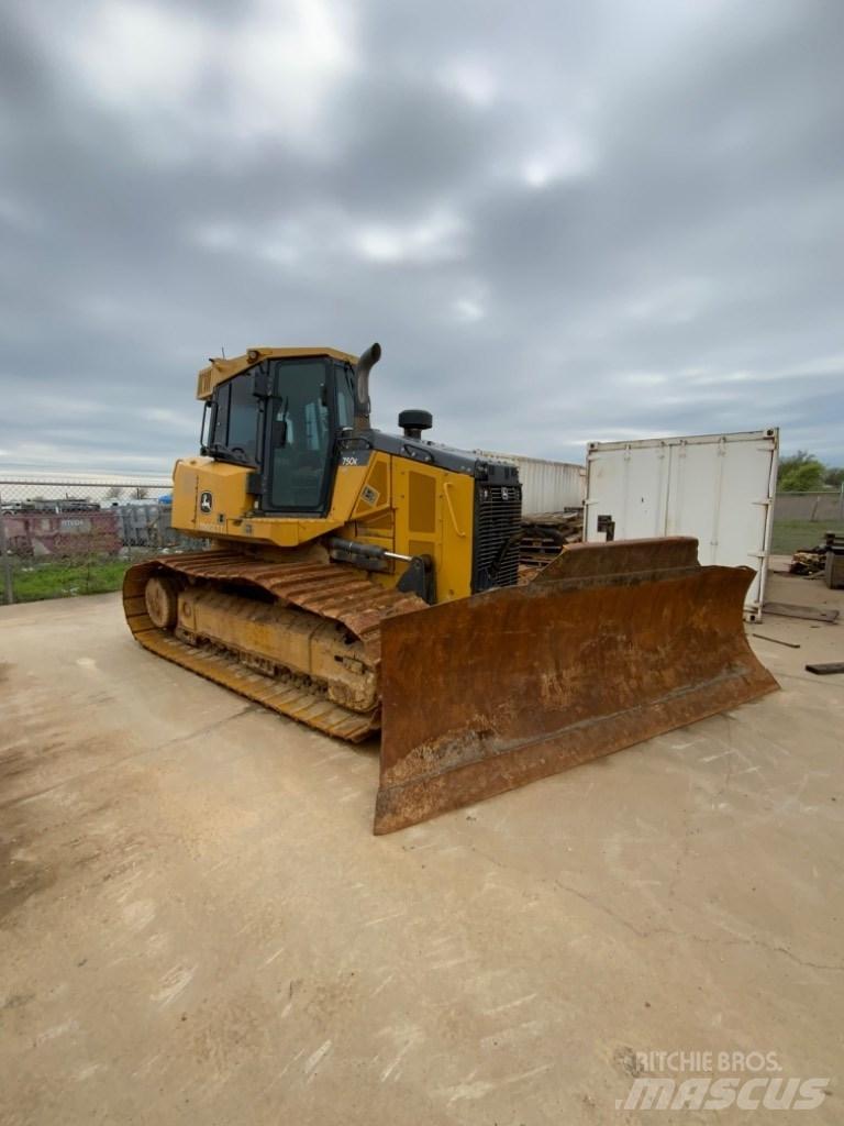 DEERE 750K Buldozer sobre oruga