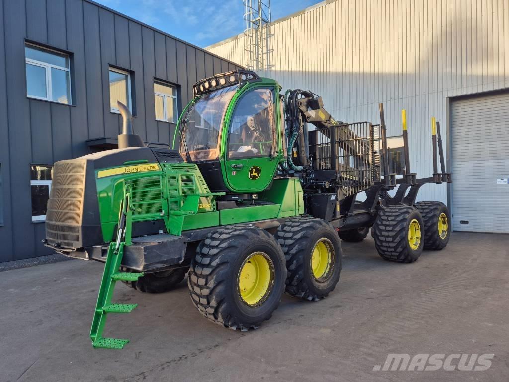 John Deere 1210 G Transportadoras