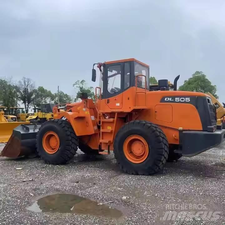 Doosan DL505 Cargadoras sobre ruedas