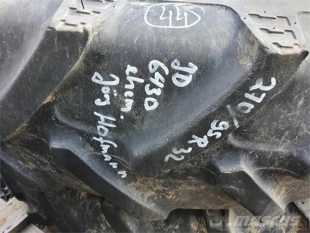 BKT 270/95R32 x2 Ruedas