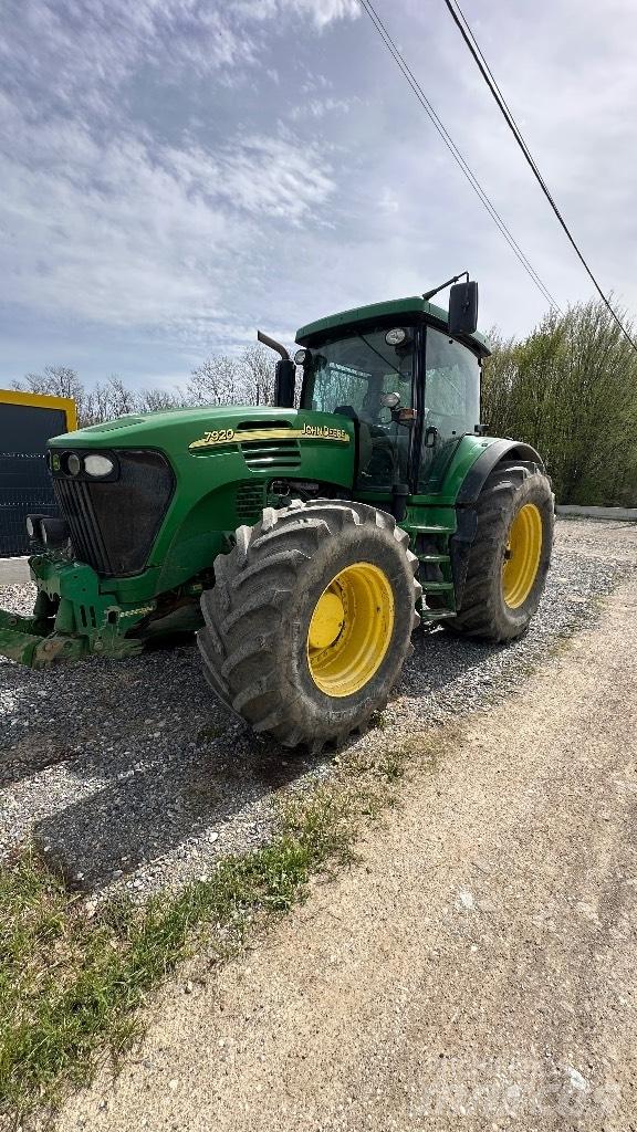 John Deere 7920 Tractores