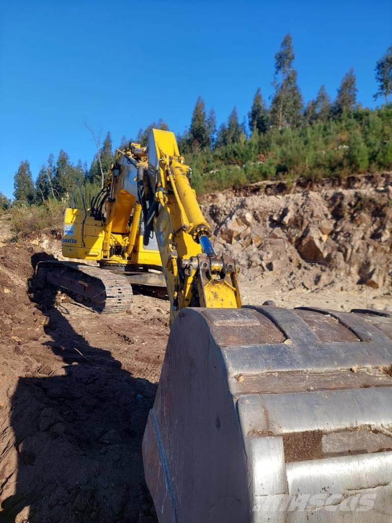 Komatsu PC 228 LC-3 Excavadoras sobre orugas