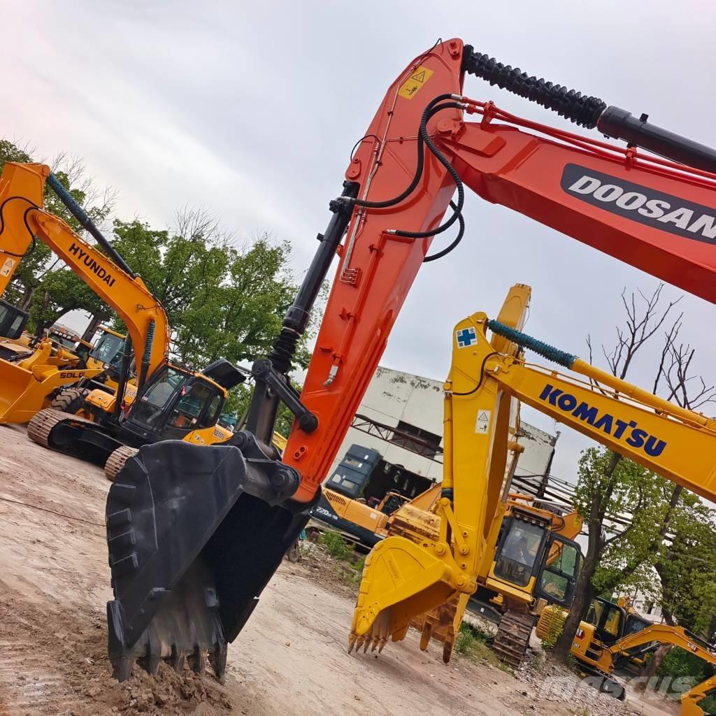 Doosan DX 300LC-9C Excavadoras sobre orugas
