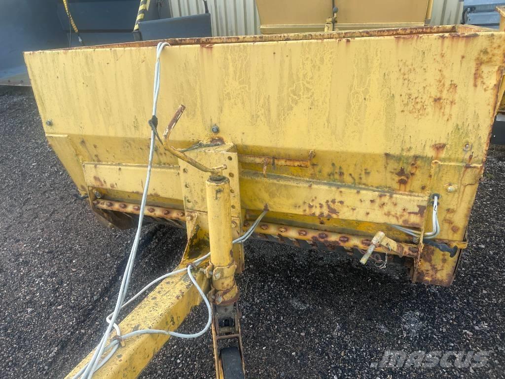  Ströman SKE 12/2 Esparcidoras de arena y sal