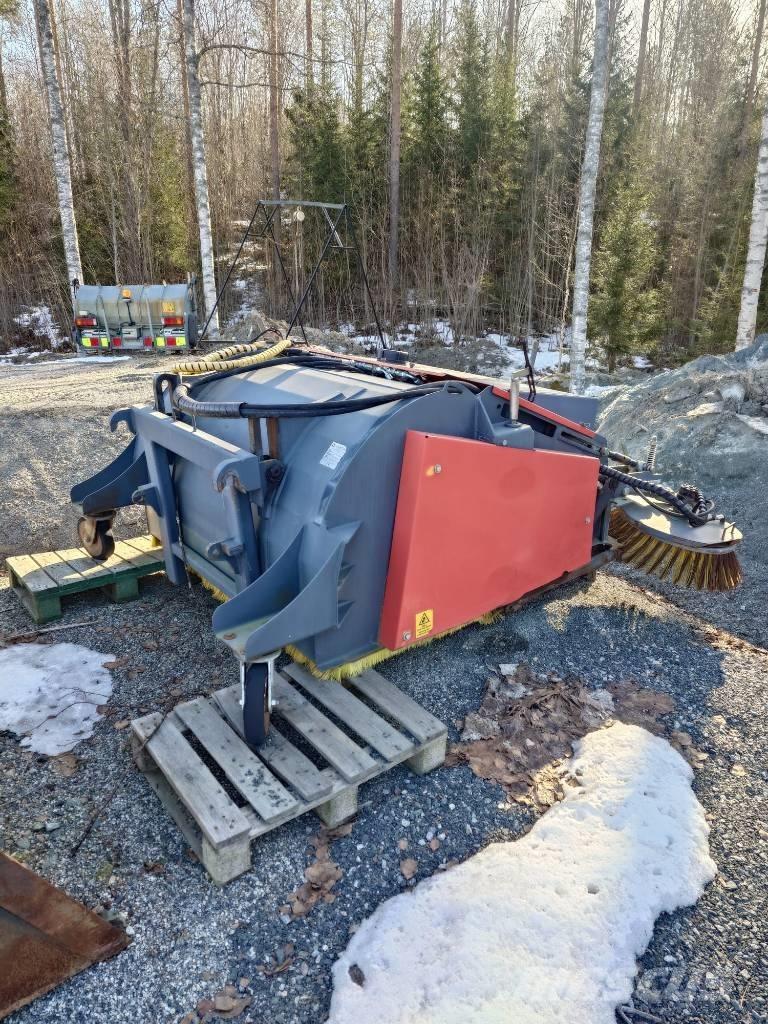 Lametal KH 1600 Otros equipos para carreteras y quitanieves