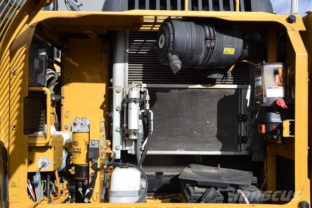 CAT 319 D L Excavadoras sobre orugas