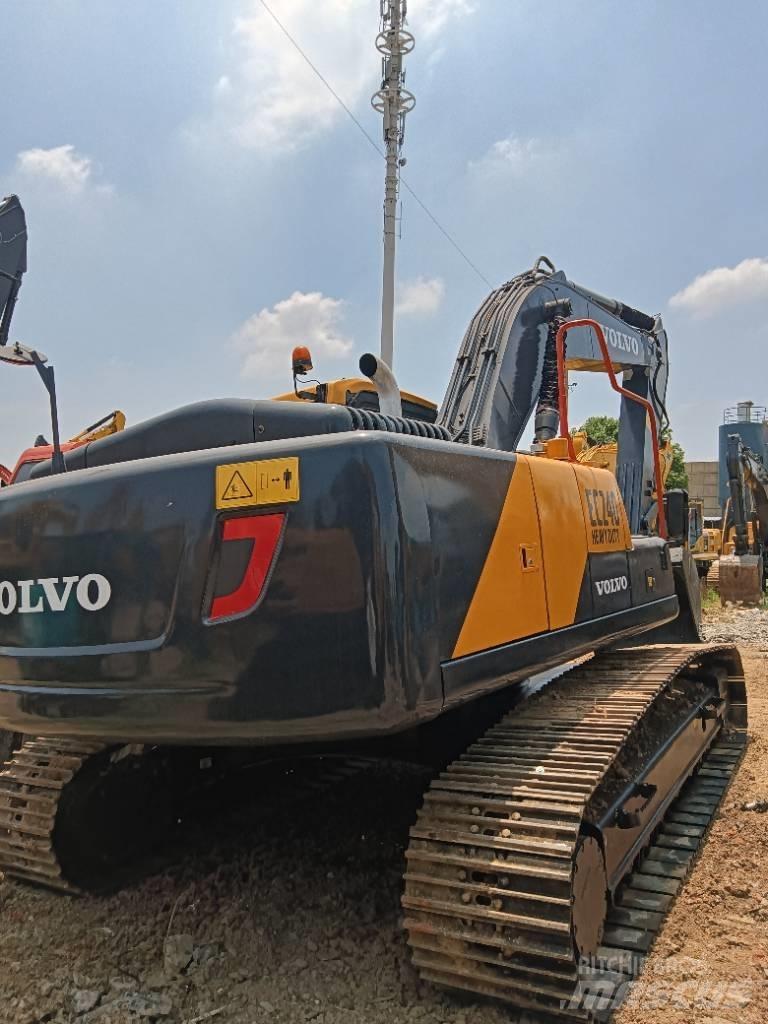 Volvo EC 240 Excavadoras sobre orugas