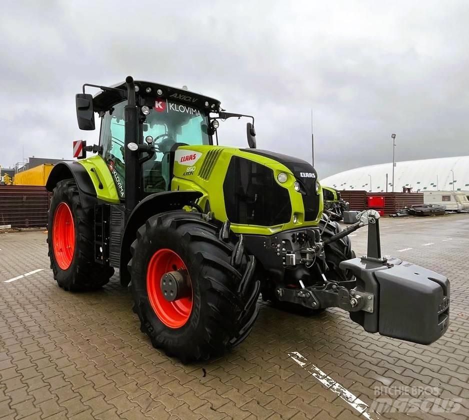 CLAAS Axion 850 Tractores