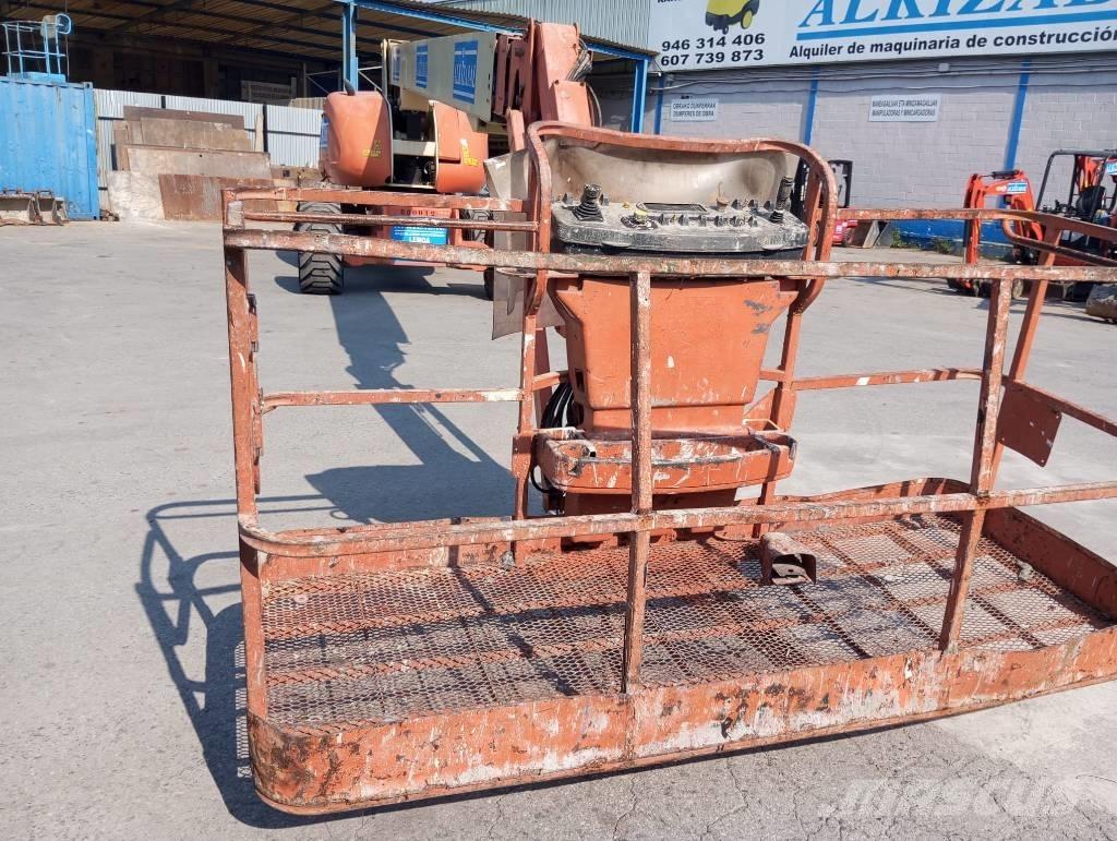 JLG 860 SJ Plataformas con brazo de elevación telescópico
