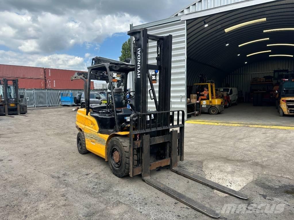 Hyundai 45 D-9 Camiones diesel