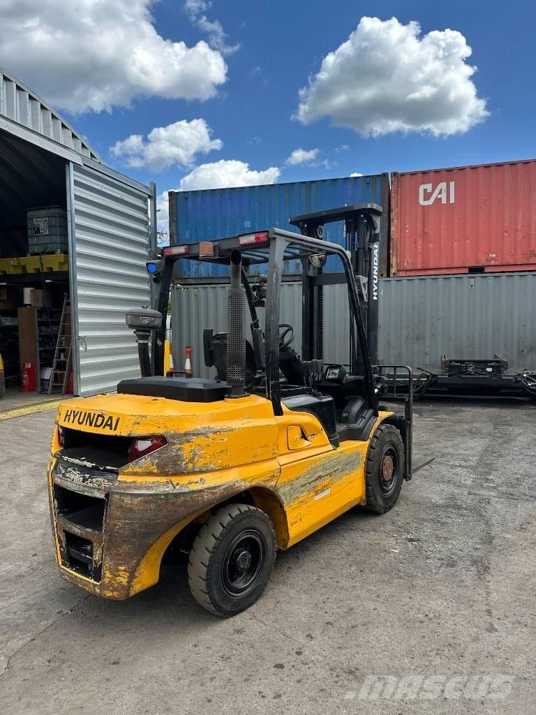 Hyundai 45 D-9 Camiones diesel