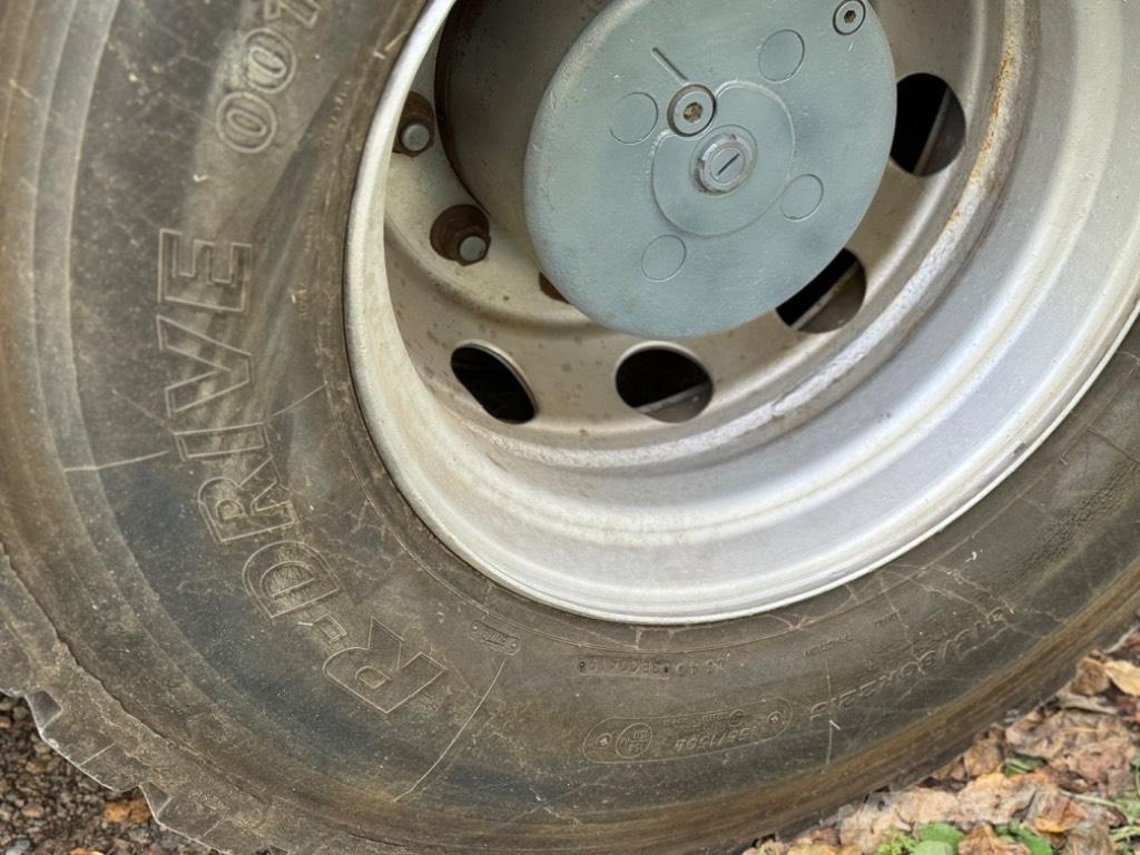 Kalmar DCE 100-6 Camiones diesel