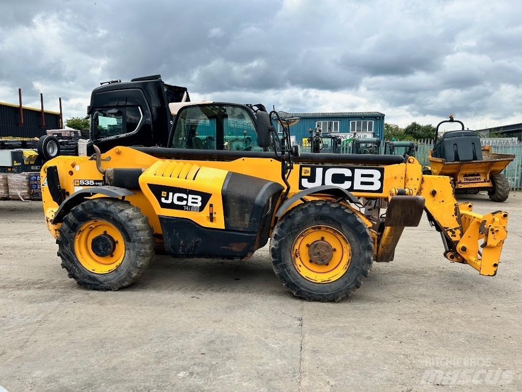 JCB 535-140 Carretillas telescópicas